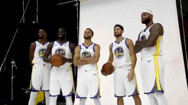 两队都在第 两队都在第